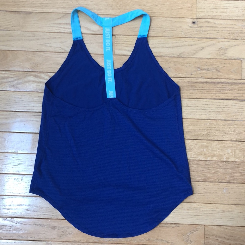 Nike Tanktop - Picture 2 of 3